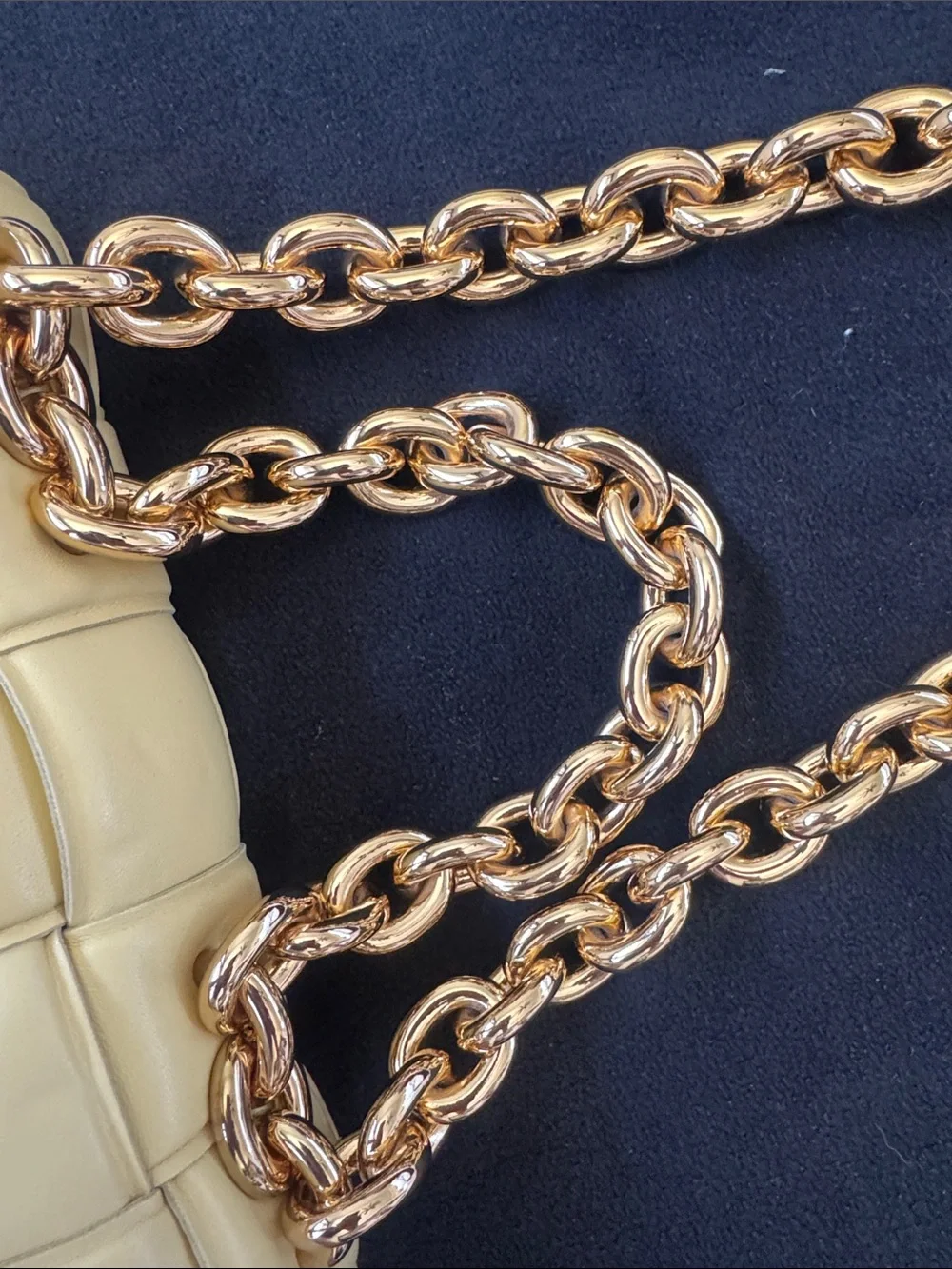 Bottega Veneta Padded Intrecciato Shoulder Bag in Cream with Gold Chain - Picture 9 of 9